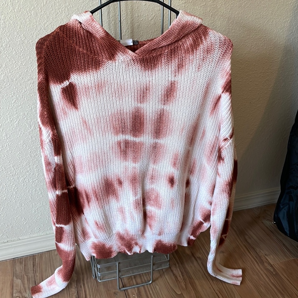 Hooded loose sweater